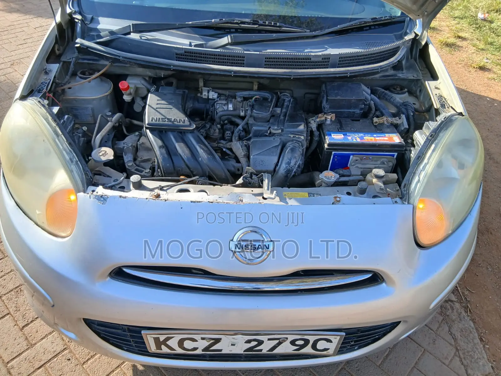 Nissan March 2013 Silver