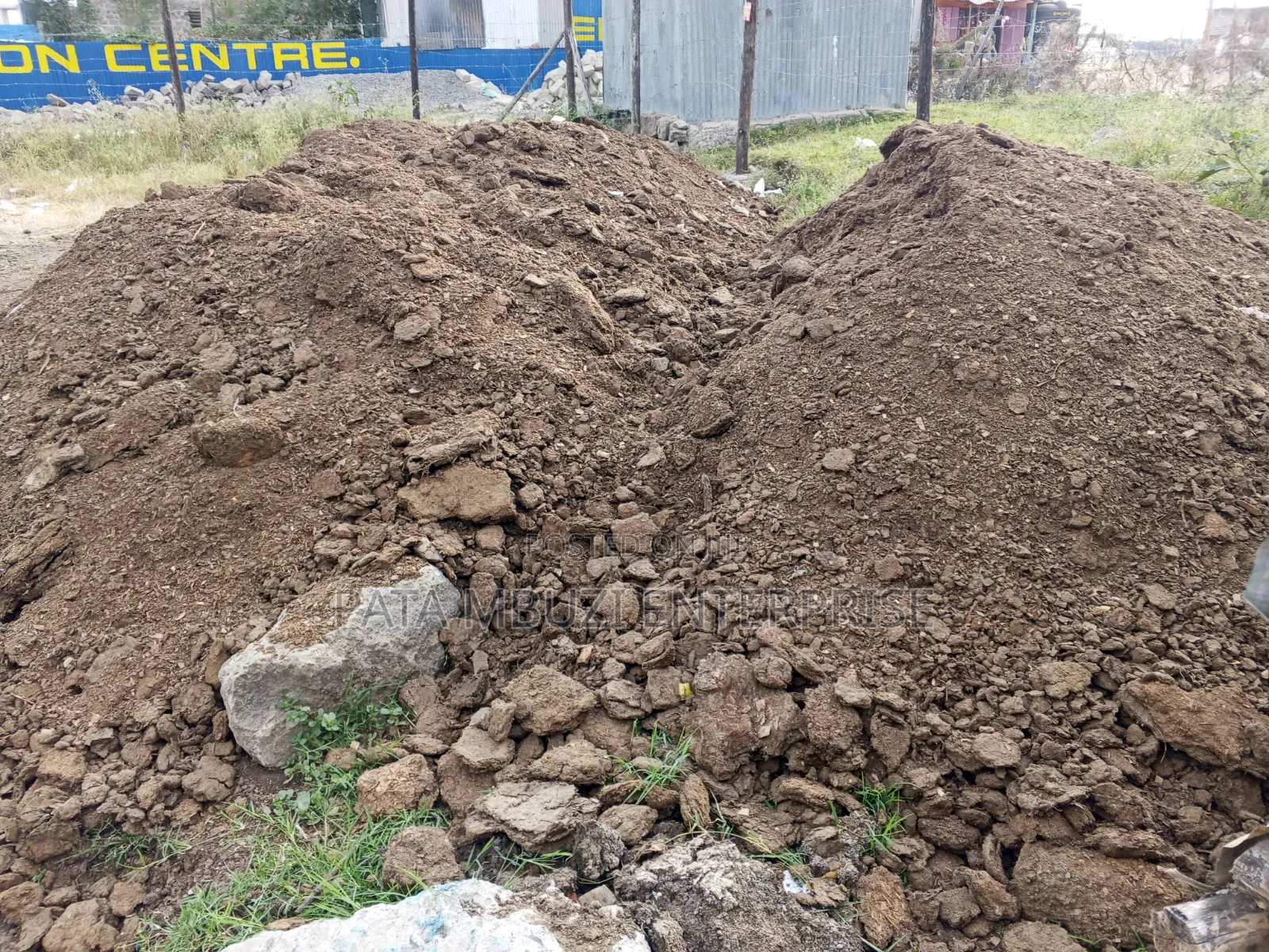 Goat Manure