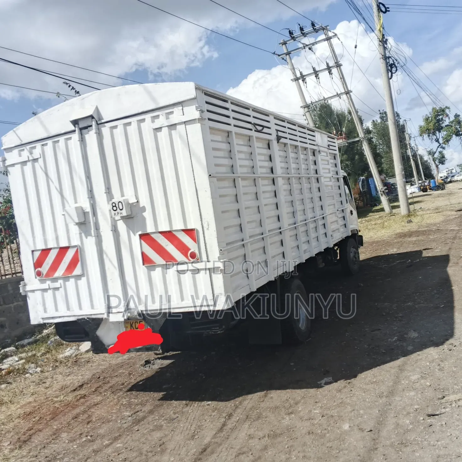 Isuzu FRR Truck