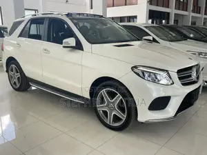 Mercedes-Benz GLE-Class GLE 350d 4MATIC 2019 White
