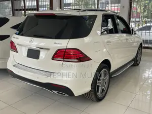 Mercedes-Benz GLE-Class GLE 350d 4MATIC 2019 White
