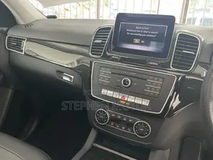Mercedes-Benz GLE-Class GLE 350d 4MATIC 2019 White