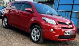 Toyota IST 2012 Red