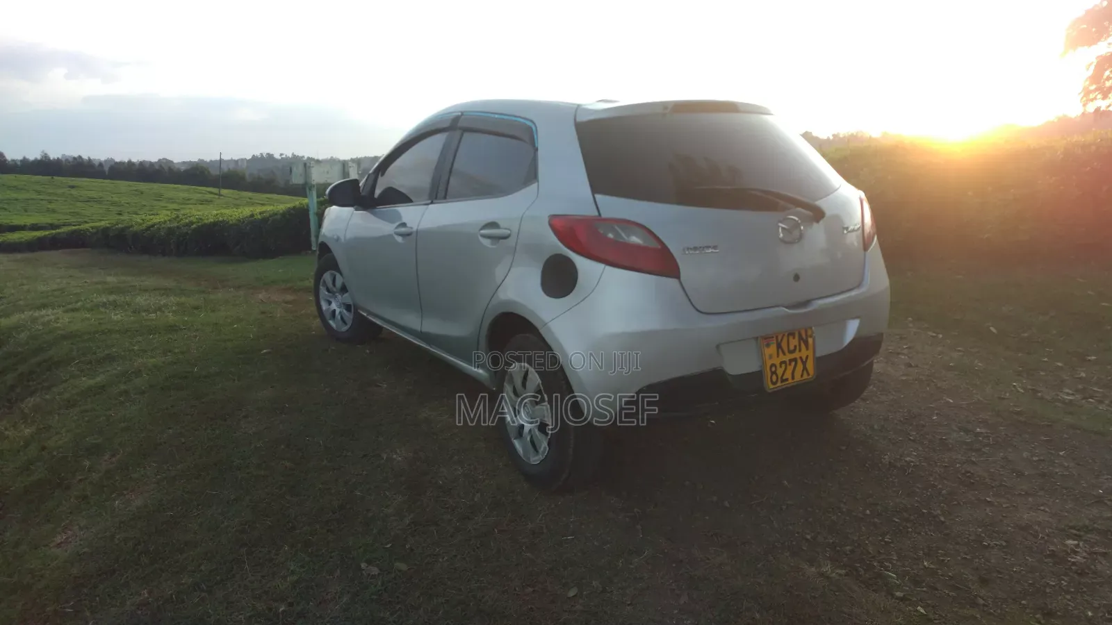 Mazda Demio 2010 Silver