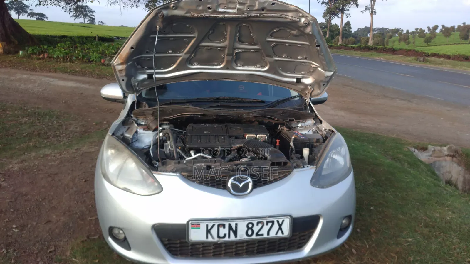 Mazda Demio 2010 Silver