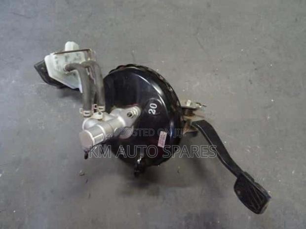 Suzuki Carry Brake Booster/Master Cylinder