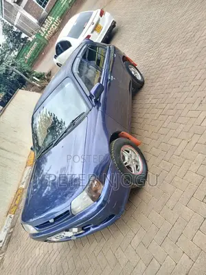 Toyota Starlet 2000 Blue