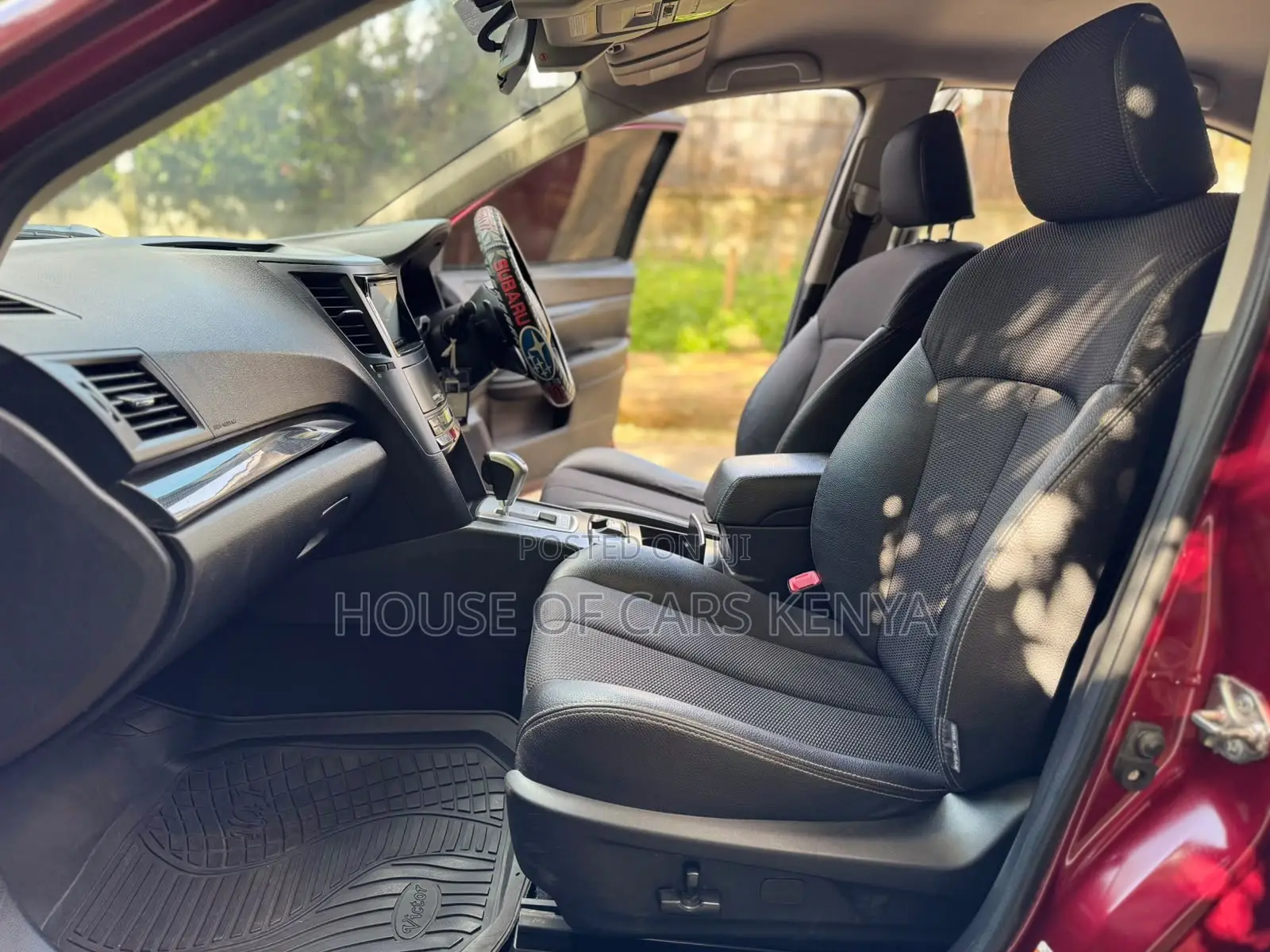 Subaru Legacy 2014 Red