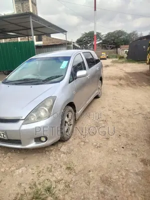Toyota Wish 2004 Gray