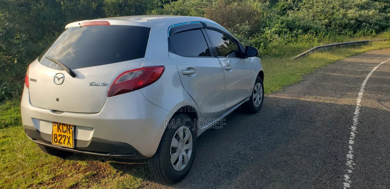 Mazda Demio 2010 Silver