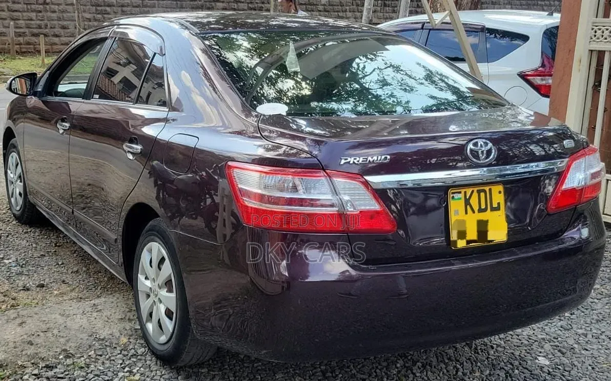Toyota Premio 2016 Brown