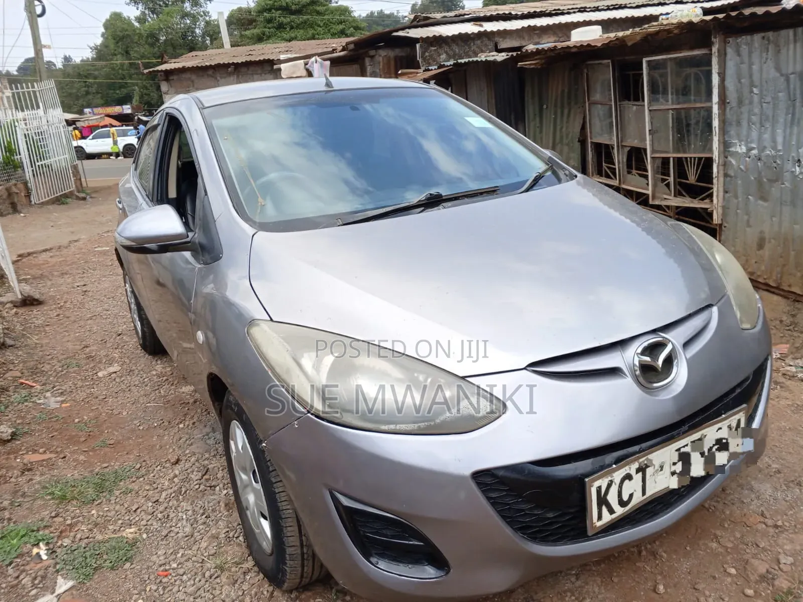 Mazda Demio 2013 Silver