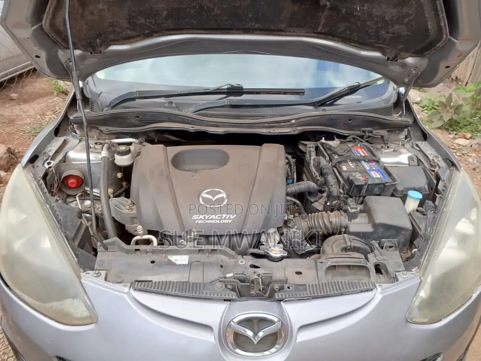 Mazda Demio 2013 Silver