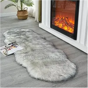 Faux Far Plush Floor Mat/Bedside Mat