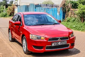 Mitsubishi Galant 2014 Red