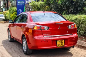 Mitsubishi Galant 2014 Red