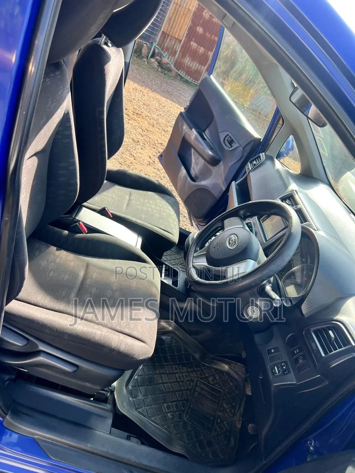 Subaru Trezia 2011 Blue