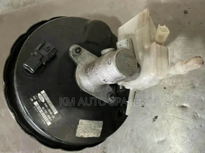 Ford Kuga Brake Booster/Master Cylinder