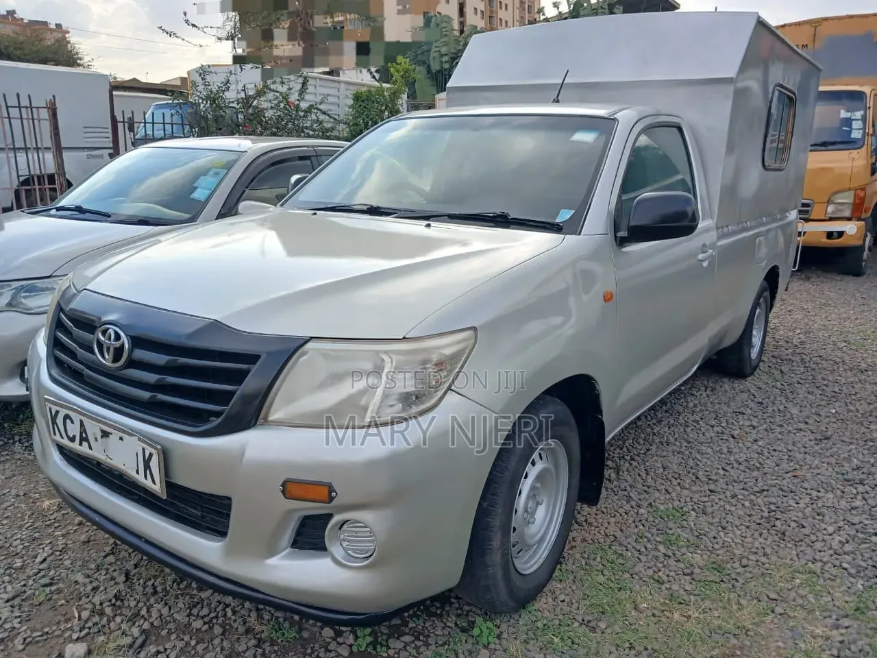 Toyota Hilux 2014 Gray