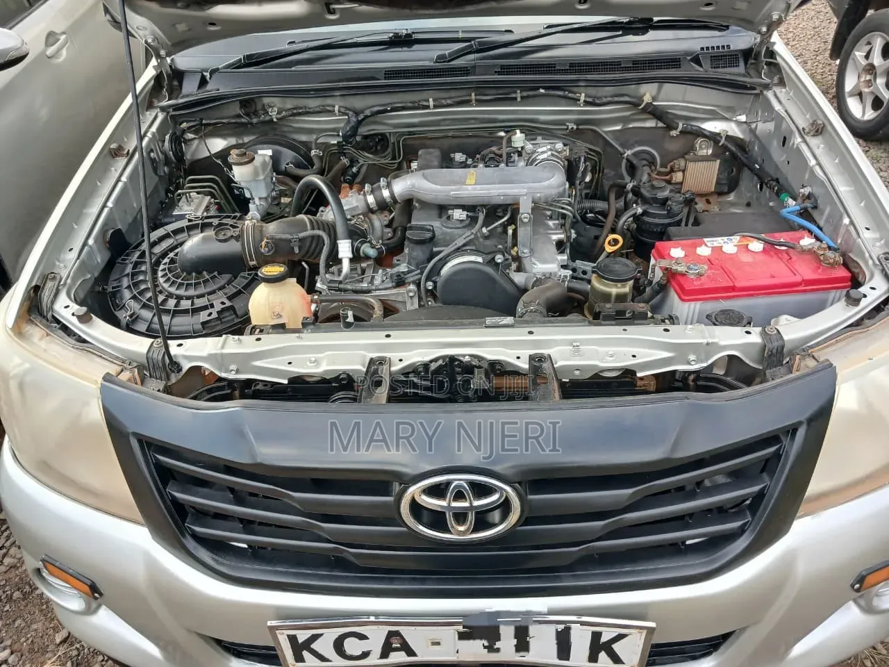 Toyota Hilux 2014 Gray