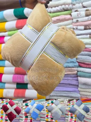 Plain Fleece Blanket With Ribbon-Sk