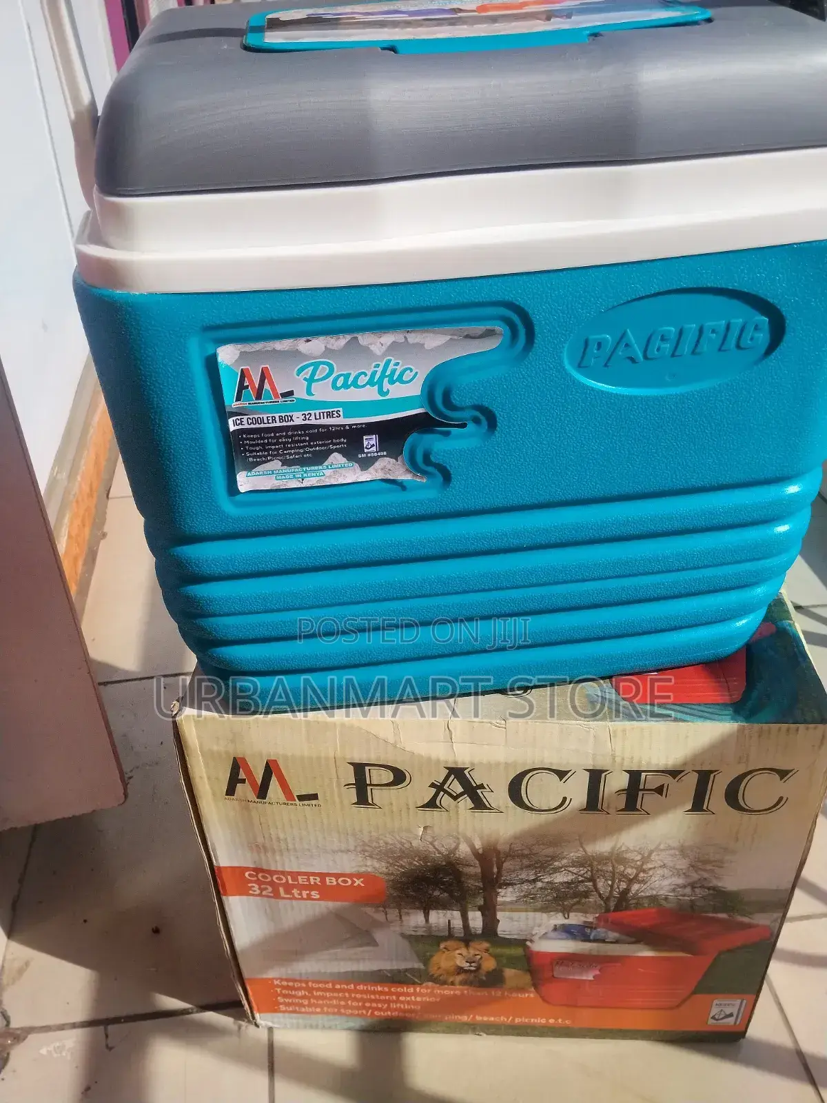 Pacific Ice Chest Cooler Box 32 Litres Portable Chiller