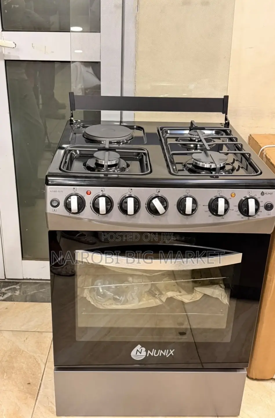 Nunix 60 by 65cm 665 Cooker