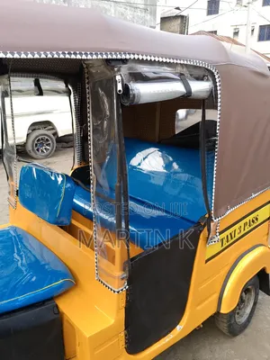 Bajaj RE 2018 Yellow