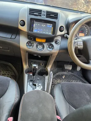 Toyota Vanguard 2013 Black