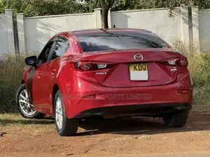 Mazda Axela 2017 Red