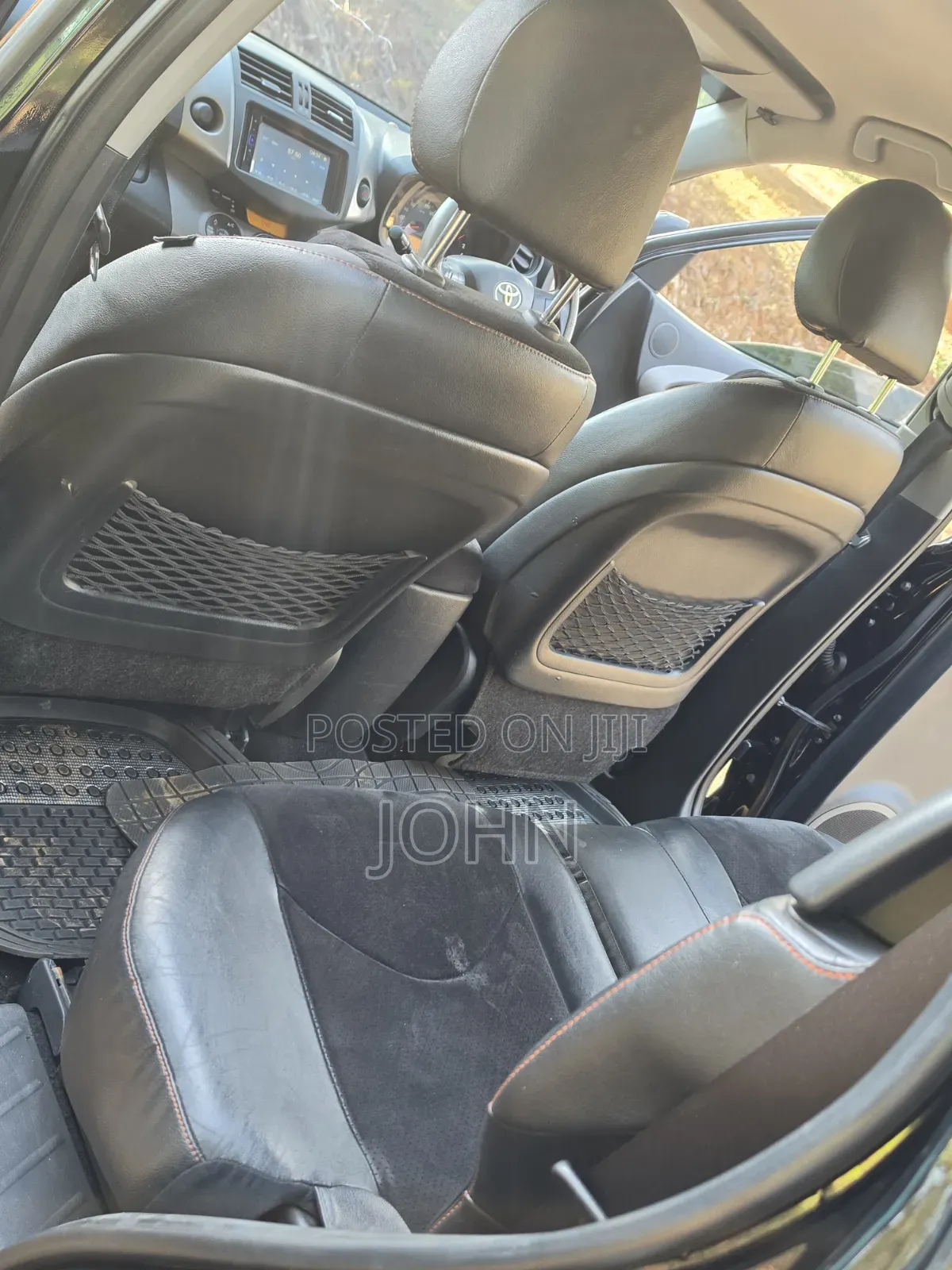 Toyota Vanguard 2013 Black