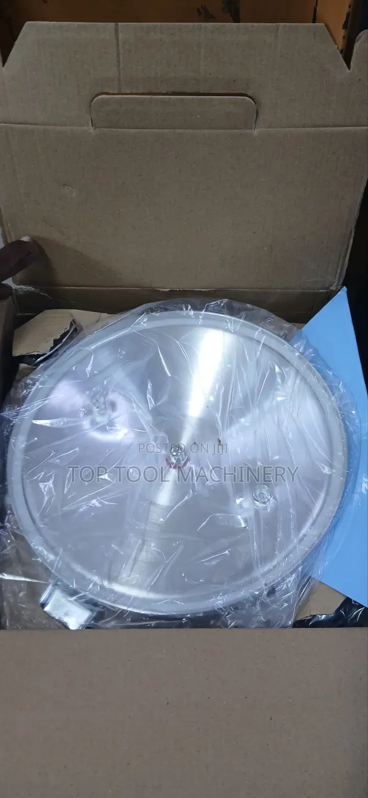 Brand New 11l Pressure Cooker