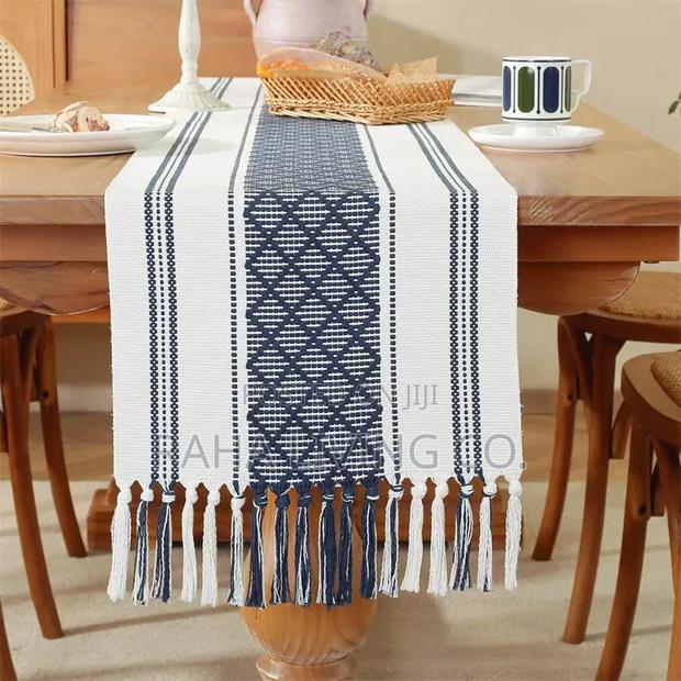 Table Runner | 35x180cm | Fits Up to 8 Seater Table - thumbnail 4