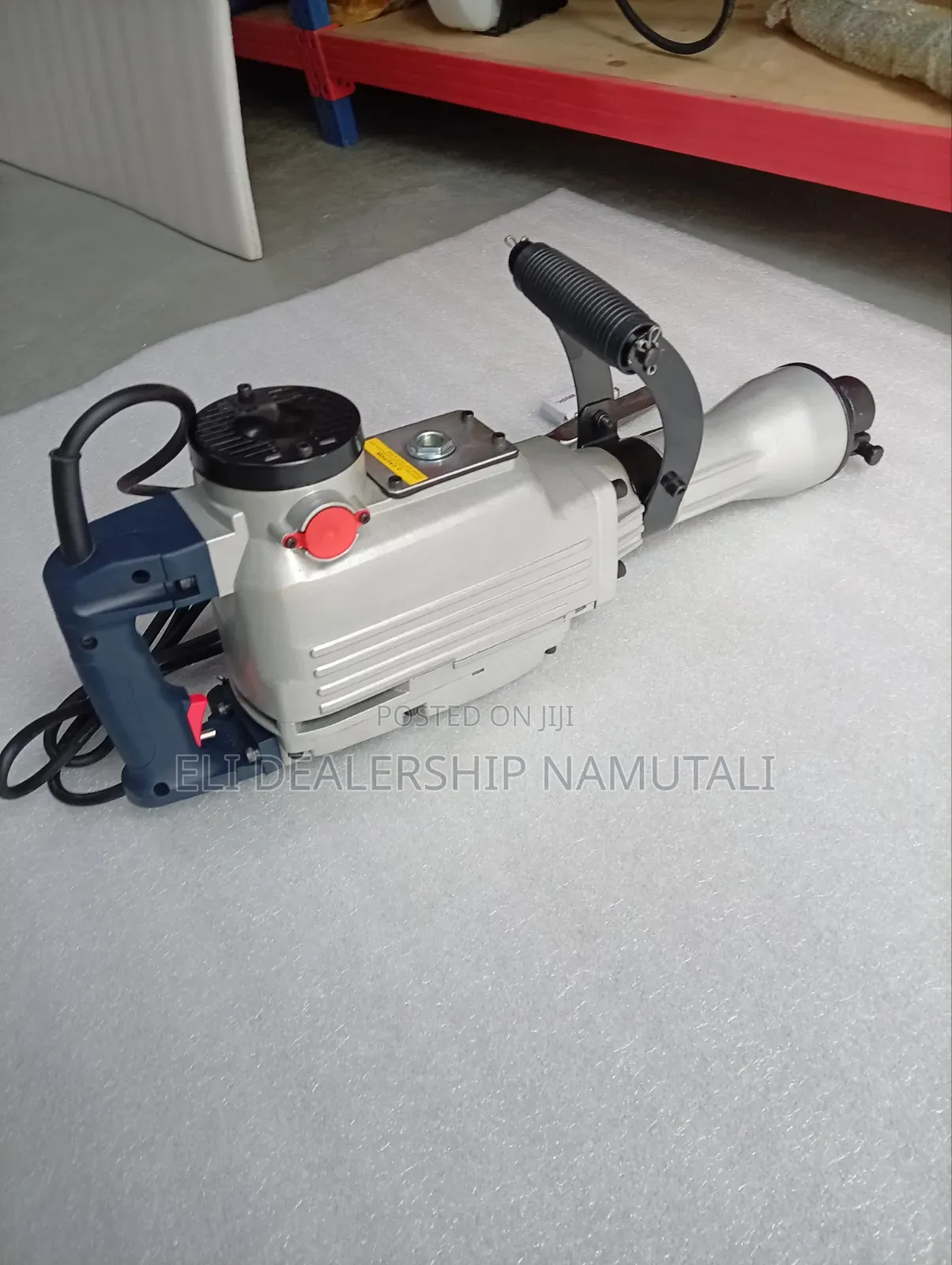 Dealers in Hammer Machine/Demolition Breaker Freevel
