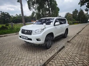 Toyota Land Cruiser Prado 3.0 TD 2010 White