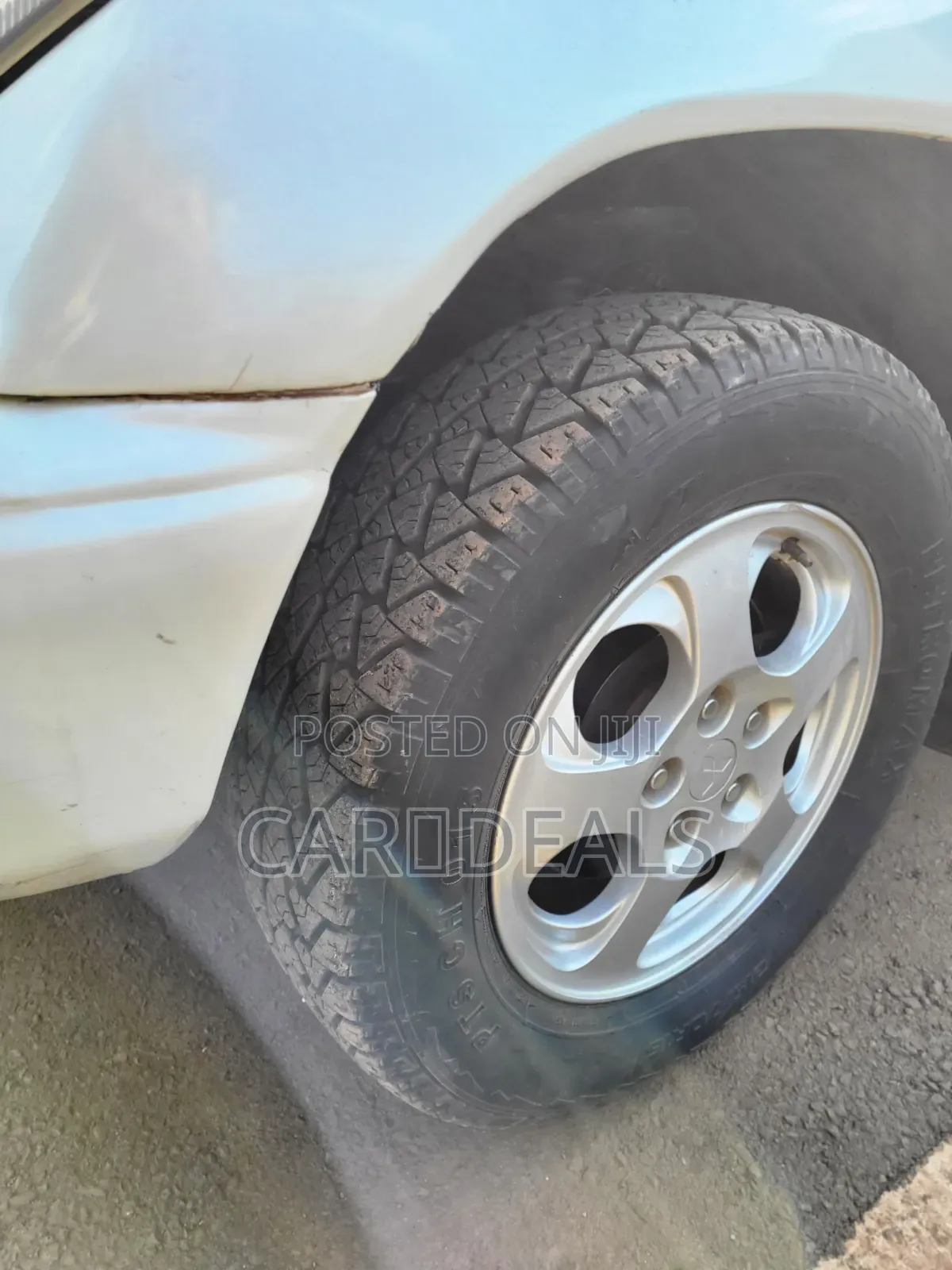 Mitsubishi Pajero 2002 White