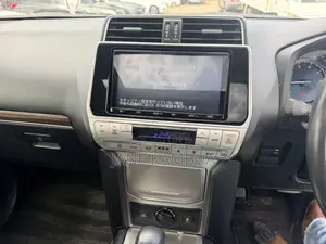 Toyota Land Cruiser Prado 2.8 2020 Pearl