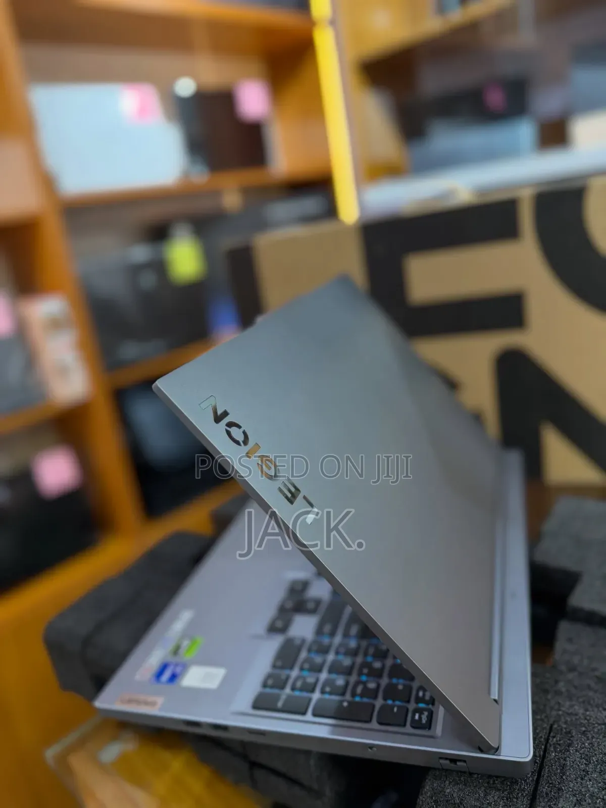 Laptop Lenovo Legion 5 32GB Intel Core Ultra 9 SSD 1T