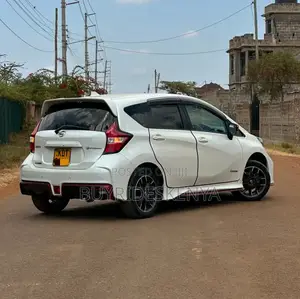 Nissan Note 2018 White