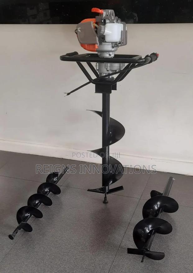 Petrol Earth Auger