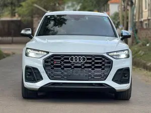 Audi SQ5 2021 Pearl