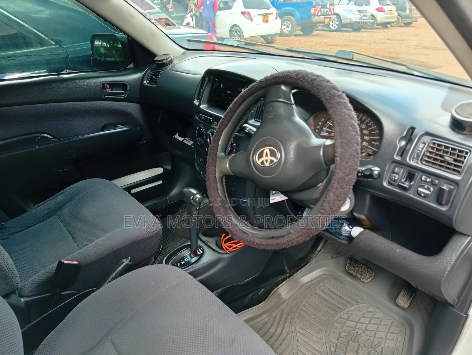 Toyota Probox 2013 White