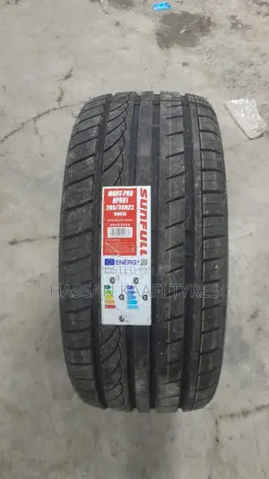 285/35r22 Sunfull Tyre
