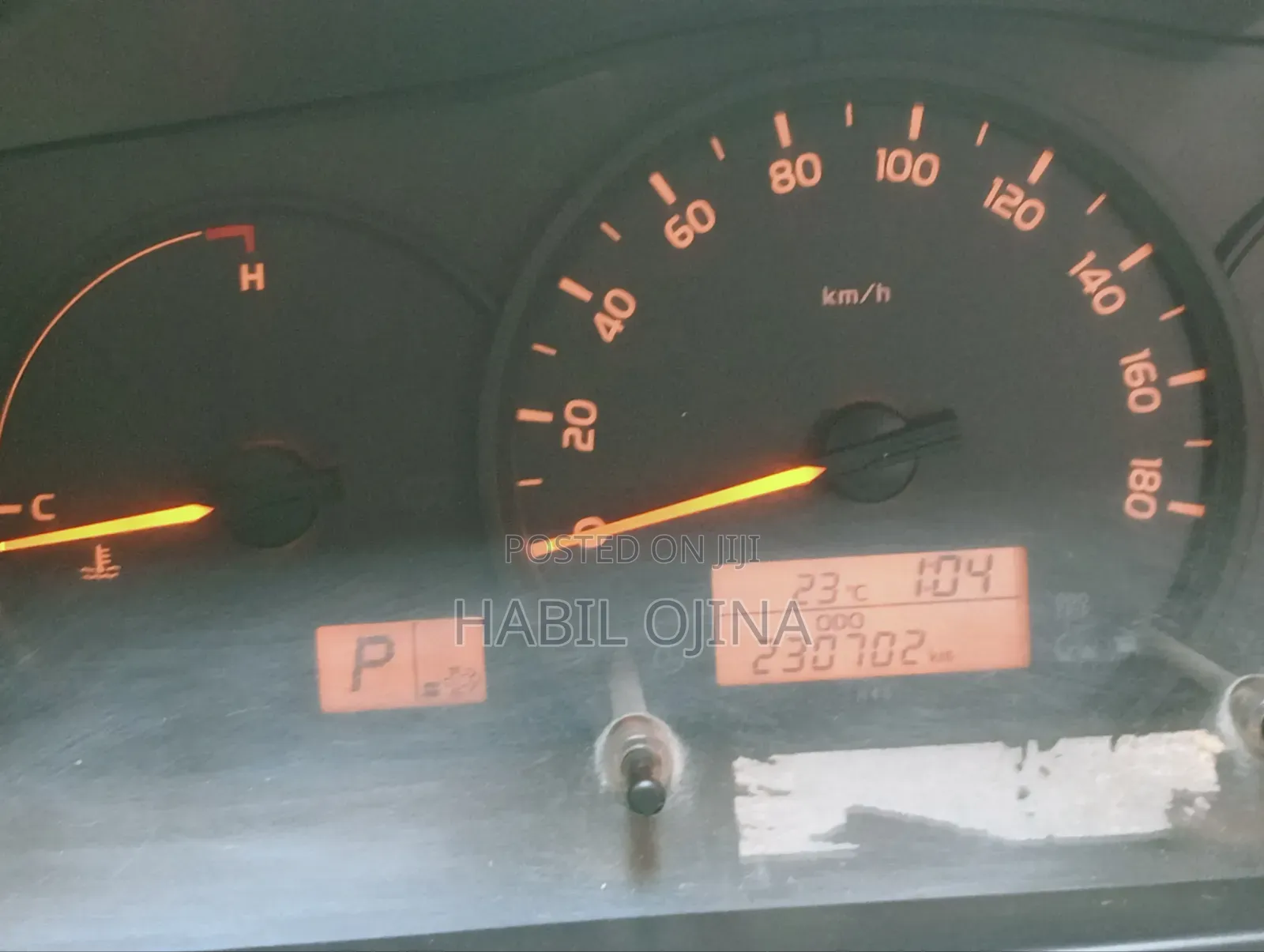 Toyota HiAce 2017 Silver