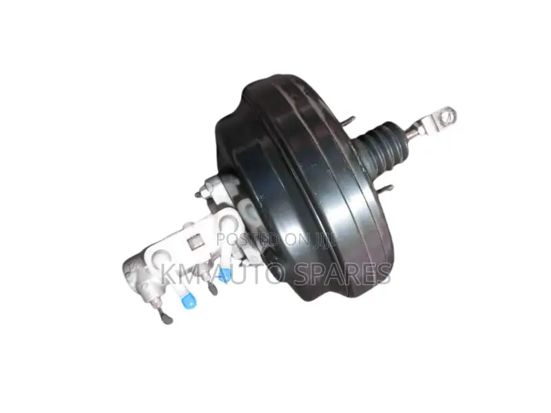 Isuzu Elf Brake Booster/Master Cylinder