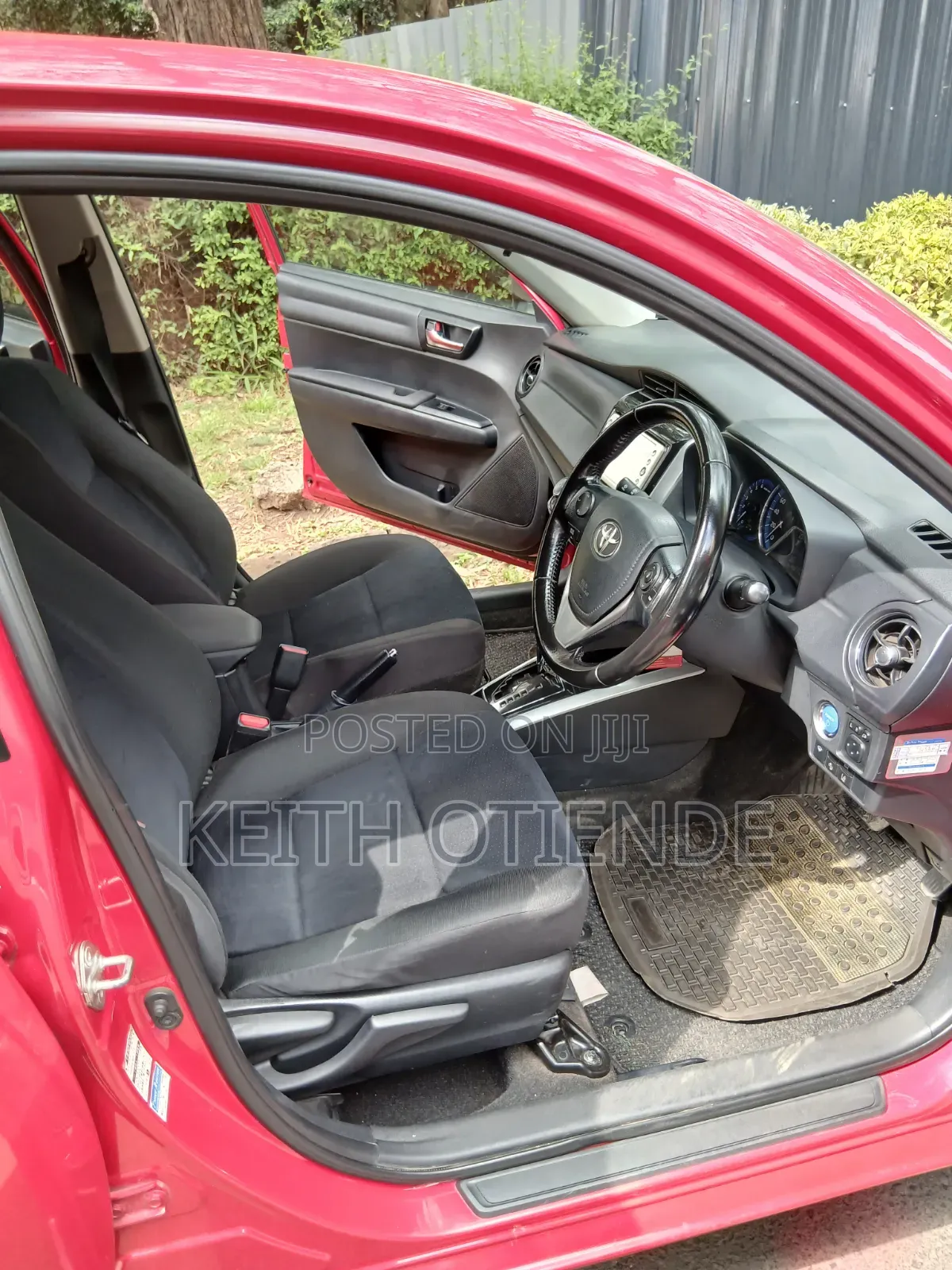 Toyota Corolla Fielder 2016 Red