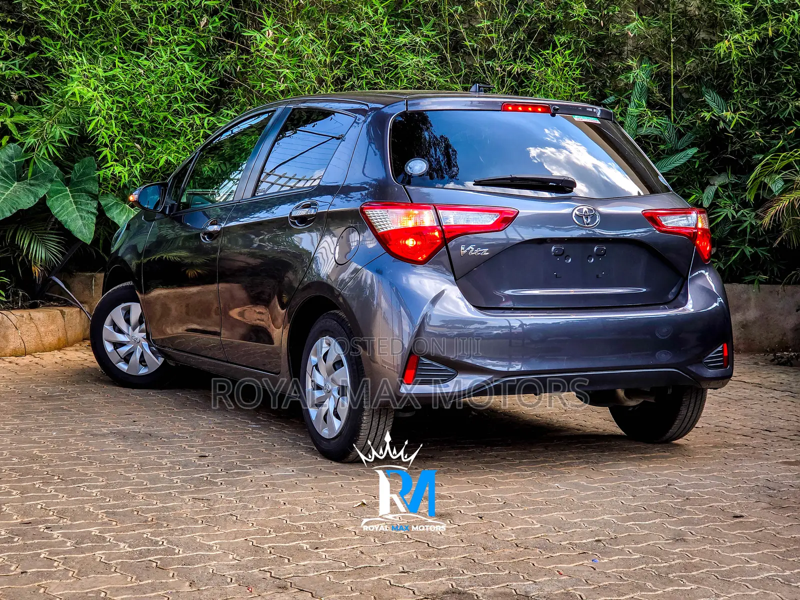 Toyota Vitz 2019 Gray