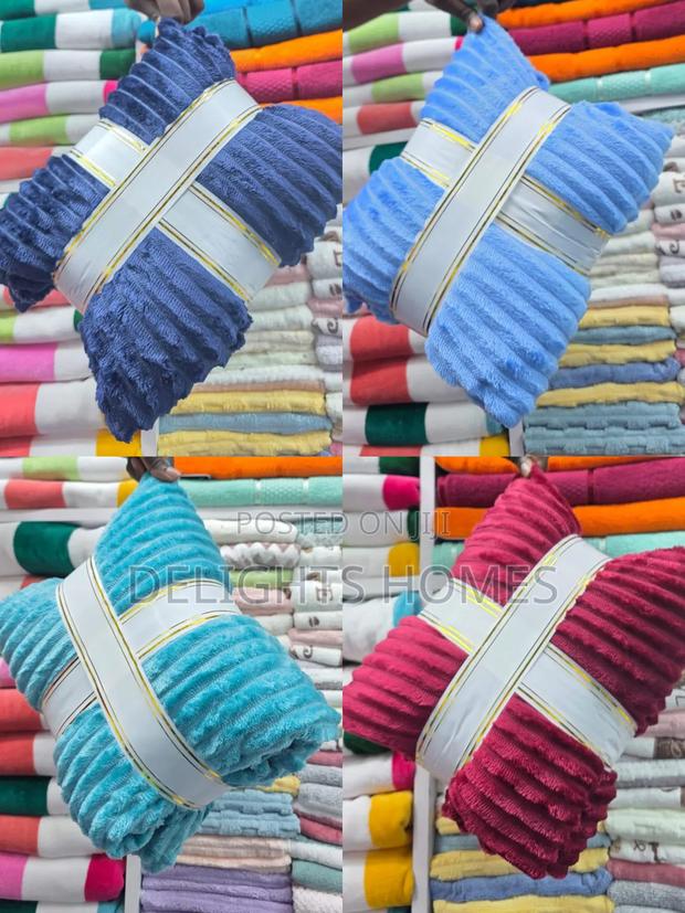 Velvet Fleece Blankets_sk - thumbnail 2