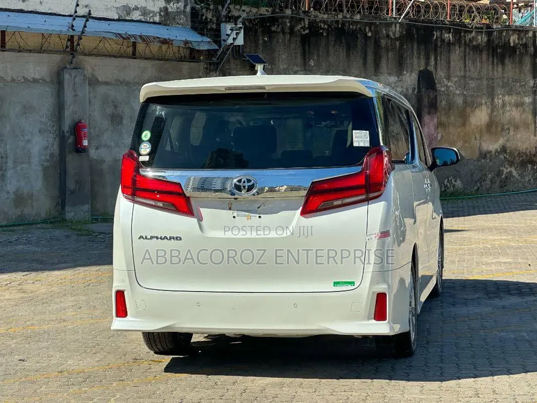 Toyota Alphard 2.5 Petrol AWD 2020 Pearl