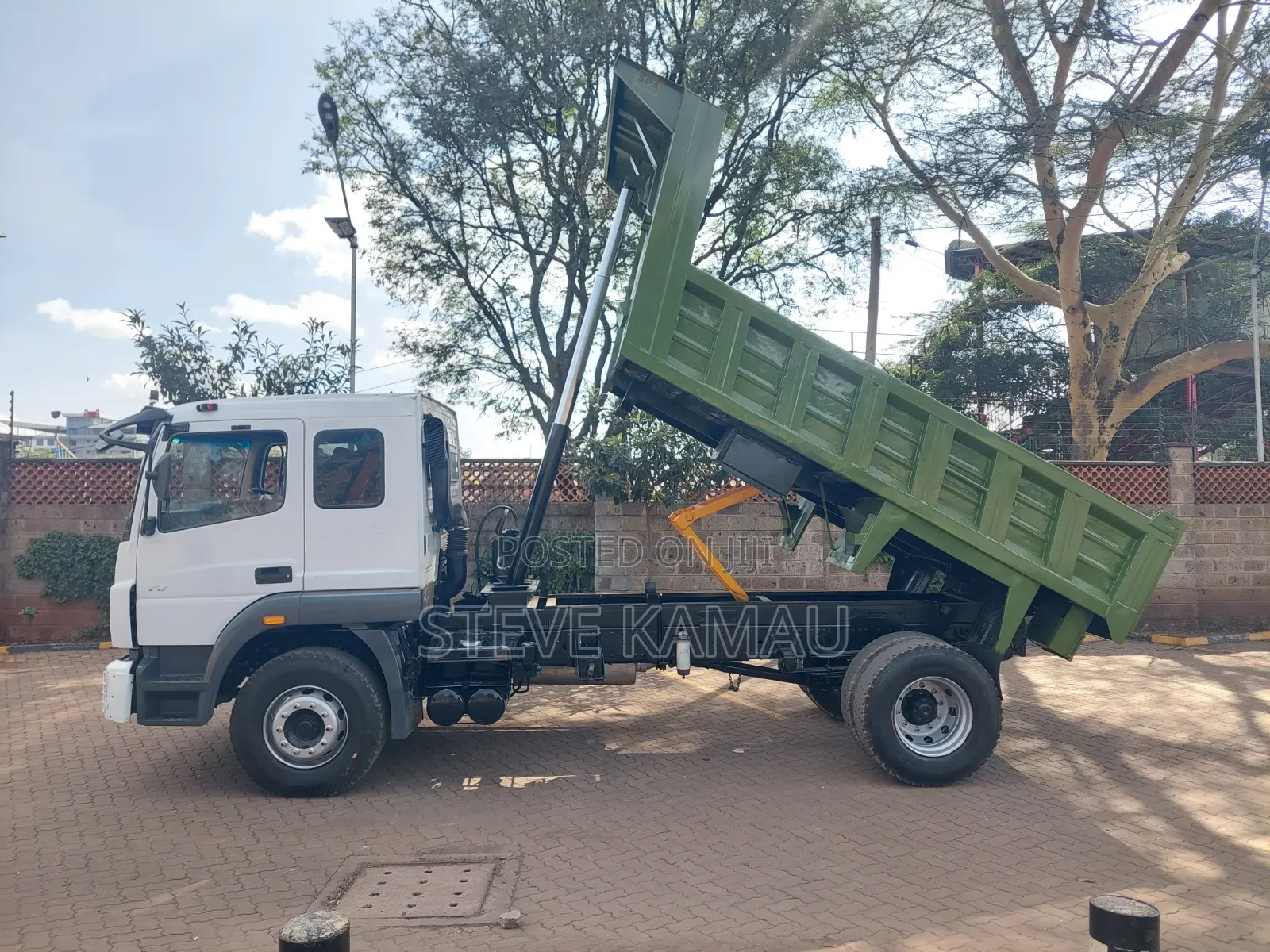 Mitsubishi Fuso Tipper KDJ
